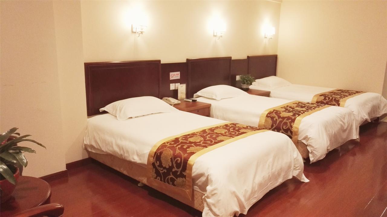 Greentree Inn Jiangsu Zhenjiang Jiangsu Science And Technology University Youth Square Express Hotel Yangzhou Esterno foto
