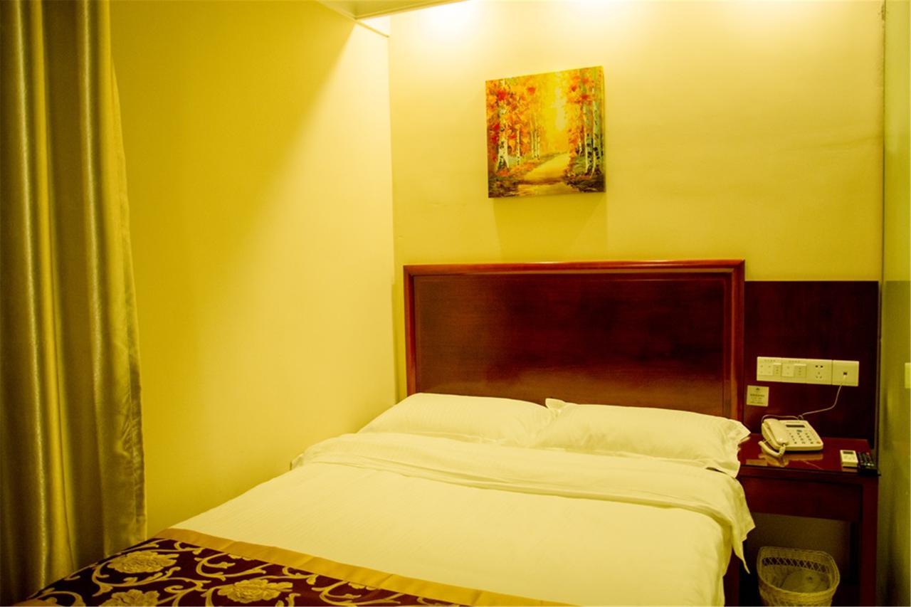 Greentree Inn Jiangsu Zhenjiang Jiangsu Science And Technology University Youth Square Express Hotel Yangzhou Esterno foto
